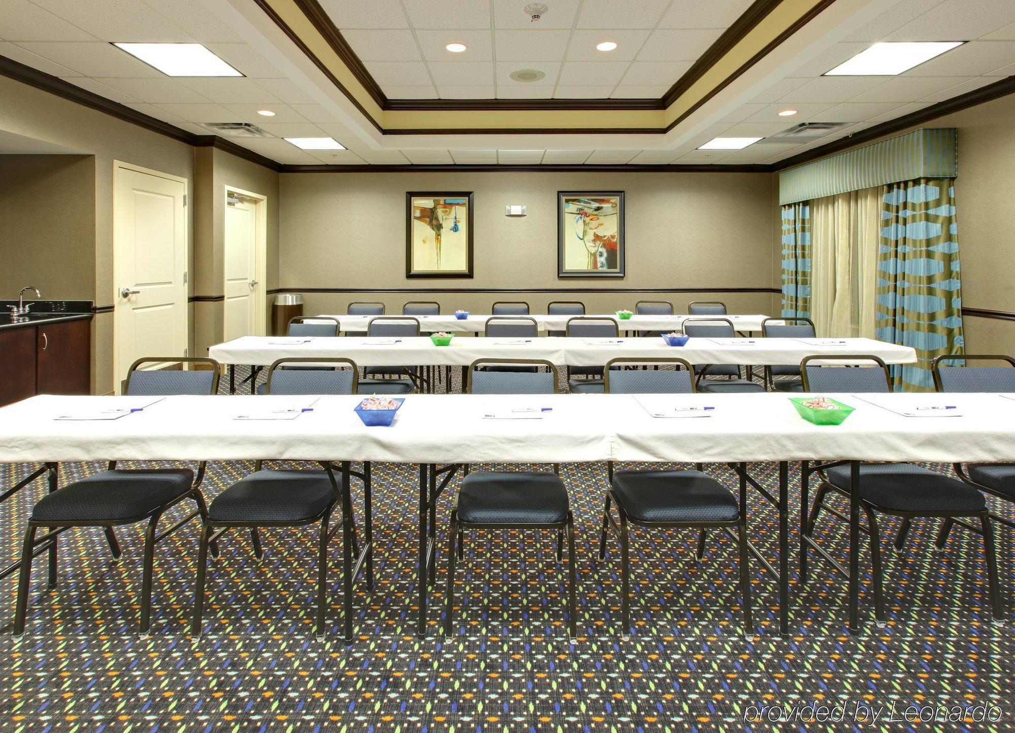Holiday Inn Express & Suites Covington By Ihg Kemudahan gambar